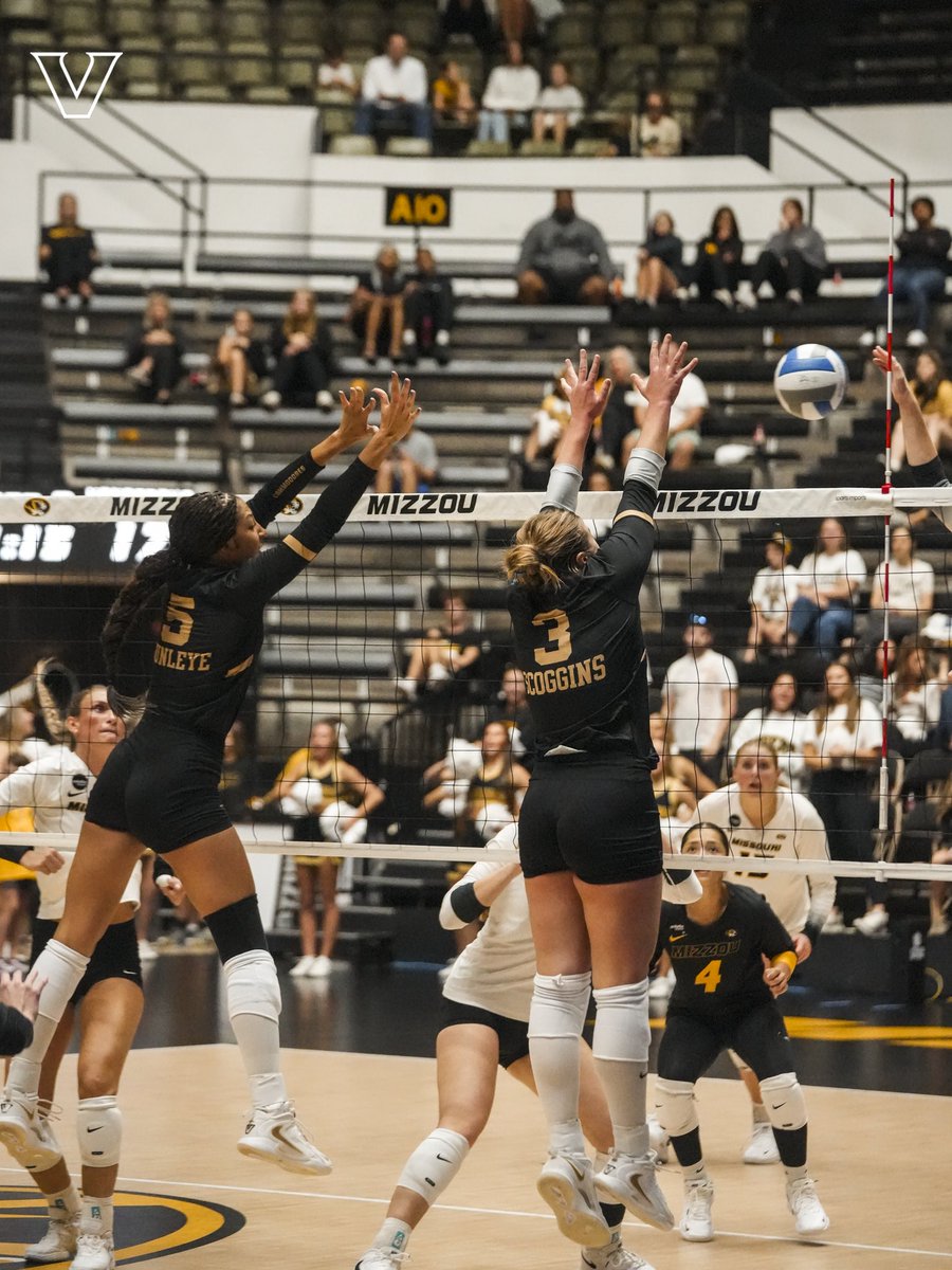 VandyVolleyball's tweet photo. on the move
#SetTheStandard | #AnchorDown https://t.co/W5rG2FseaJ