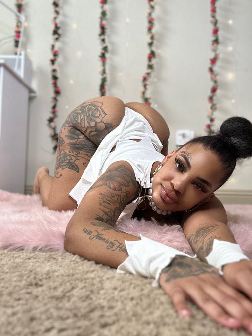 queenkia890's tweet photo. Phones on DND π₯° sweat socks dirty socks milf socks gym socks sock fetish
FaceTime session & sexting who's down
#cleveland #ohio #meetup #parma #columbus #Euclid #Gahanna #Dayton #Toledo #cincinnati #Wersterville #Brooklyn #grovecity #ohiomeet #773meet https://t.co/IoTFEASwgy
