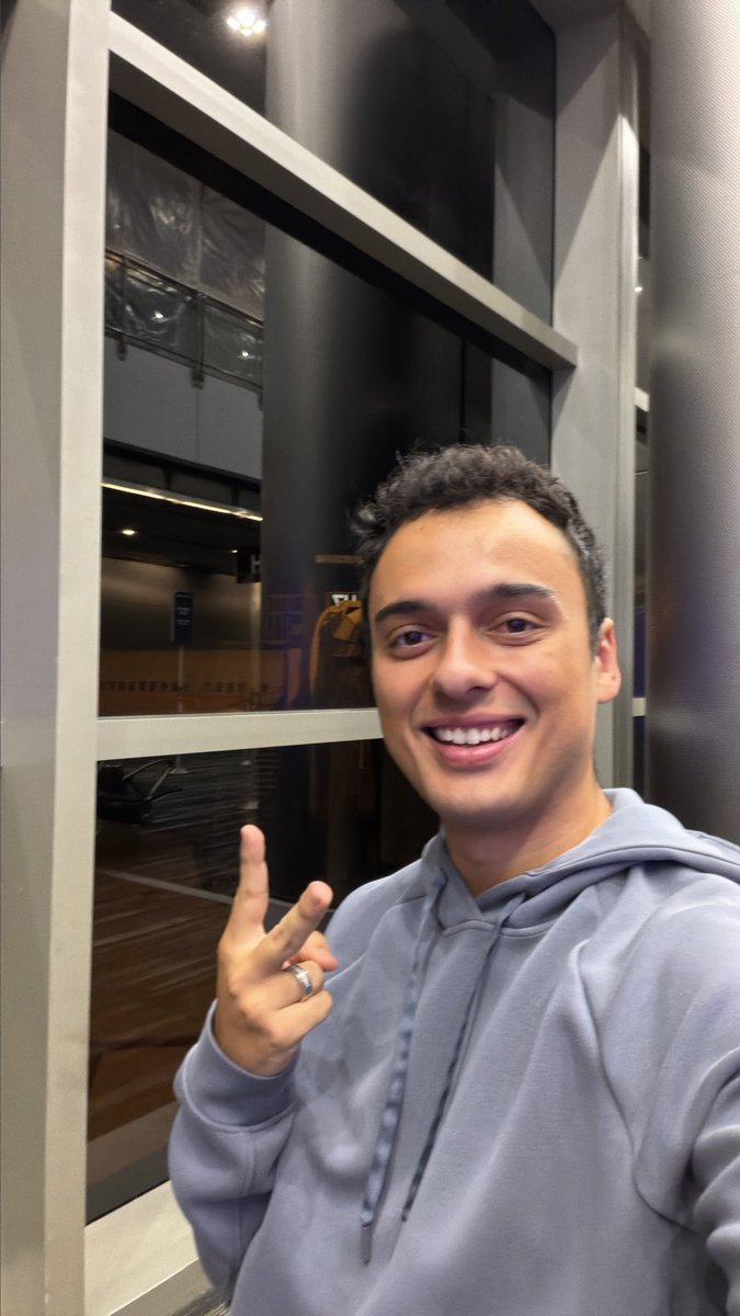 MartinezJpriv's tweet photo. Heading to my first ever bittensor:native conference on a Green Day?

See you all there! https://t.co/dB3dbP9OAw