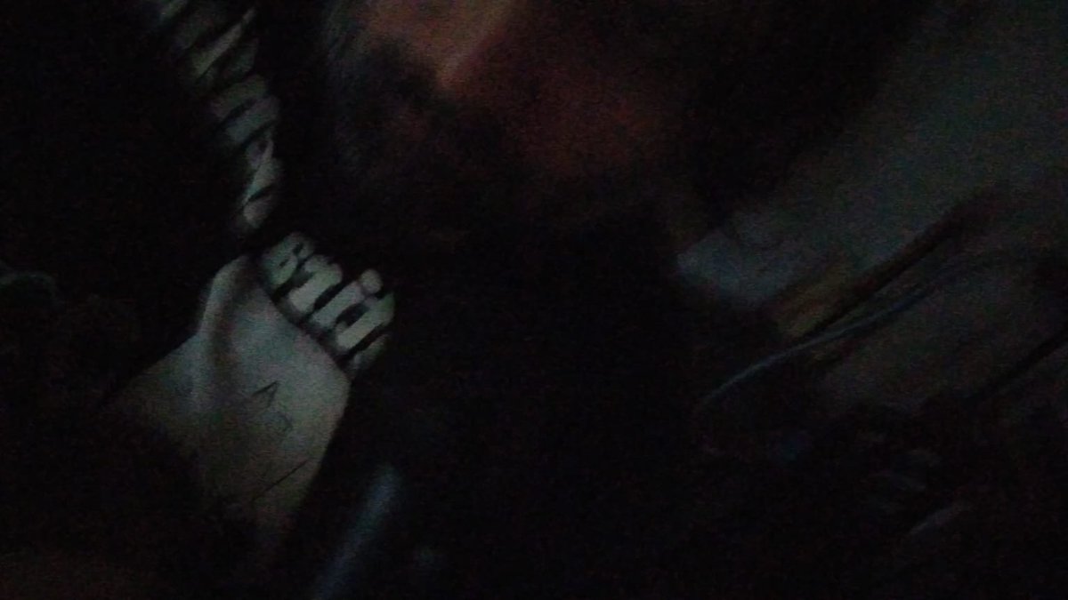 amablitico's tweet photo. Me siento como en la película Last Days de Gus Van Sant lo cual es tan agüitante como reconfortante. Un saludo al Kurt. https://t.co/hCESgEjuWM