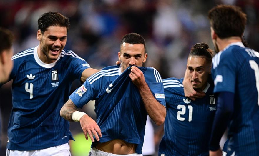 footgrec's tweet photo. C'EST FINI !
La Grèce signe un succès majeur en Allemagne (0-1) et réalise un départ canon dans cette Ligue des Nations après la victoire en Serbie. But de Kourbelis pour venir récompenser une prestation sérieuse et appliquée.
#GERGRE #NationsLeague https://t.co/JxOo0TXplc