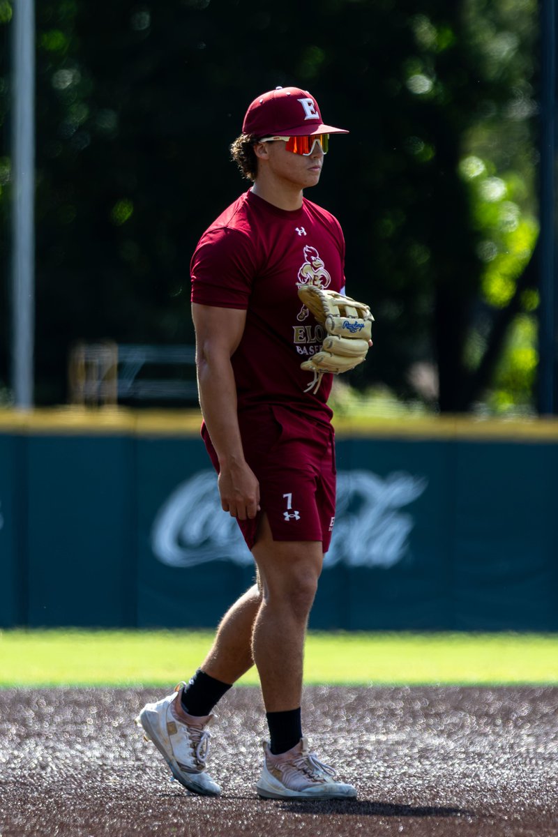 ElonBaseball's tweet photo. About that time. ⏰

#PhoenixRising | #GoldStandard https://t.co/LGQoFYVWz9