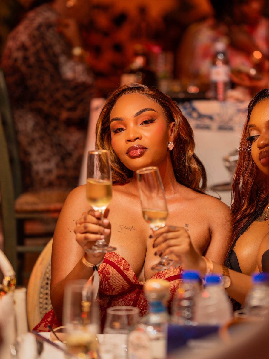 rutivireuel's tweet photo. Moments // #RelishATequila https://t.co/UhSbrjI0fx