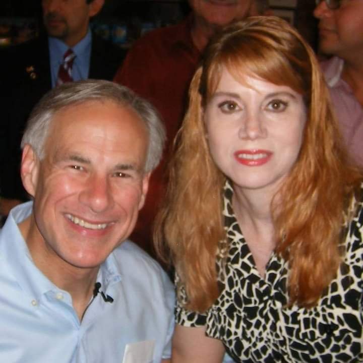 BusterOfLiars's tweet photo. #FreeSpeech should indeed be "free," but as a #CitizenJournalist #Whistleblower up against the #StateBar of #Texas, a #Dallas #Cult of 20K (@WatermarkChurch), @GregAbbott_TX (who I called out to his #WEF face a DECADE ago) and others, I now sport a "blue check." #1stAmendment https://t.co/y3uT0aHaMn