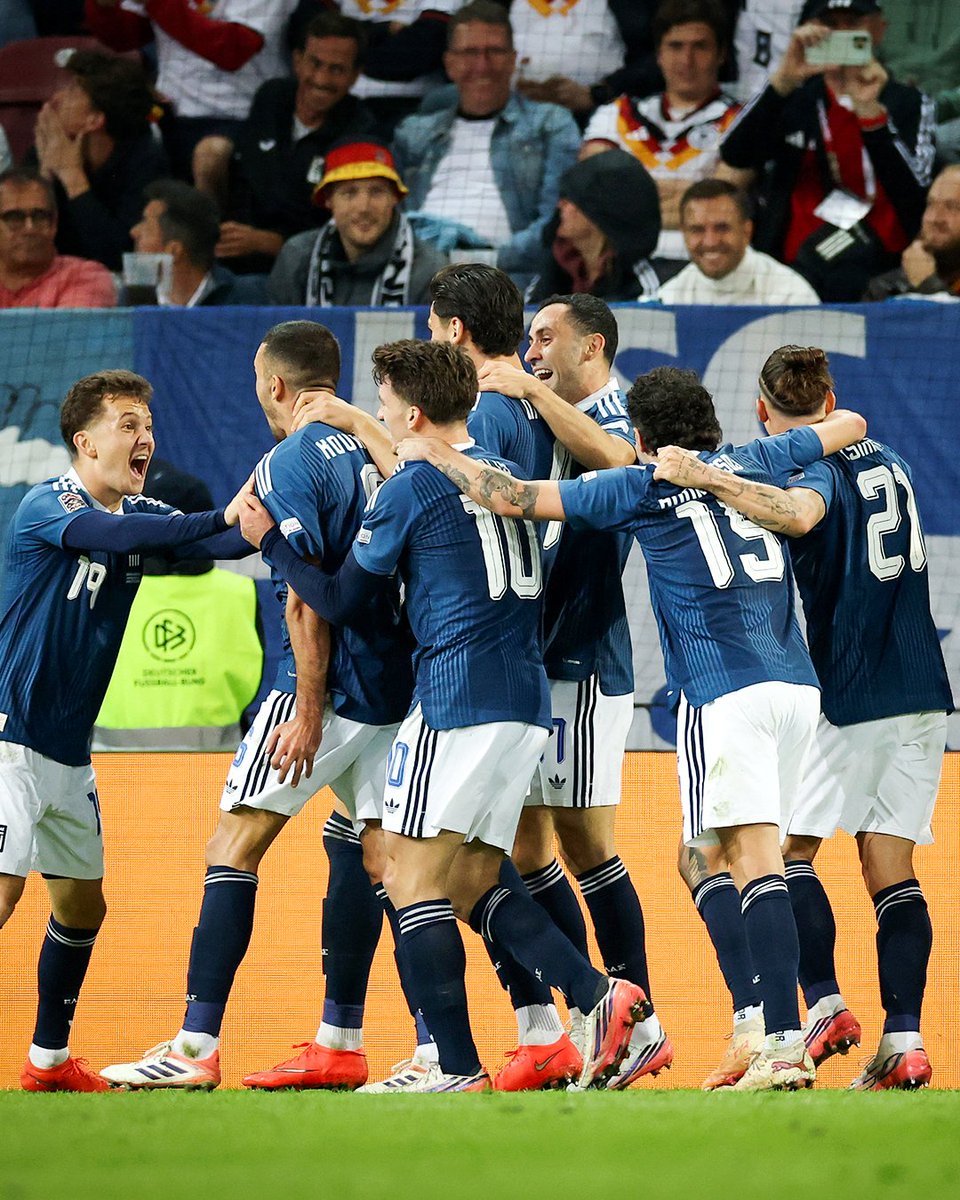 sombrerogr's tweet photo. ΓΕΡΜΑΝΙΑ-ΕΛΛΑΔΑ 0-1

Ζήσαμε να το δούμε κι αυτό. https://t.co/kVqR89vX01