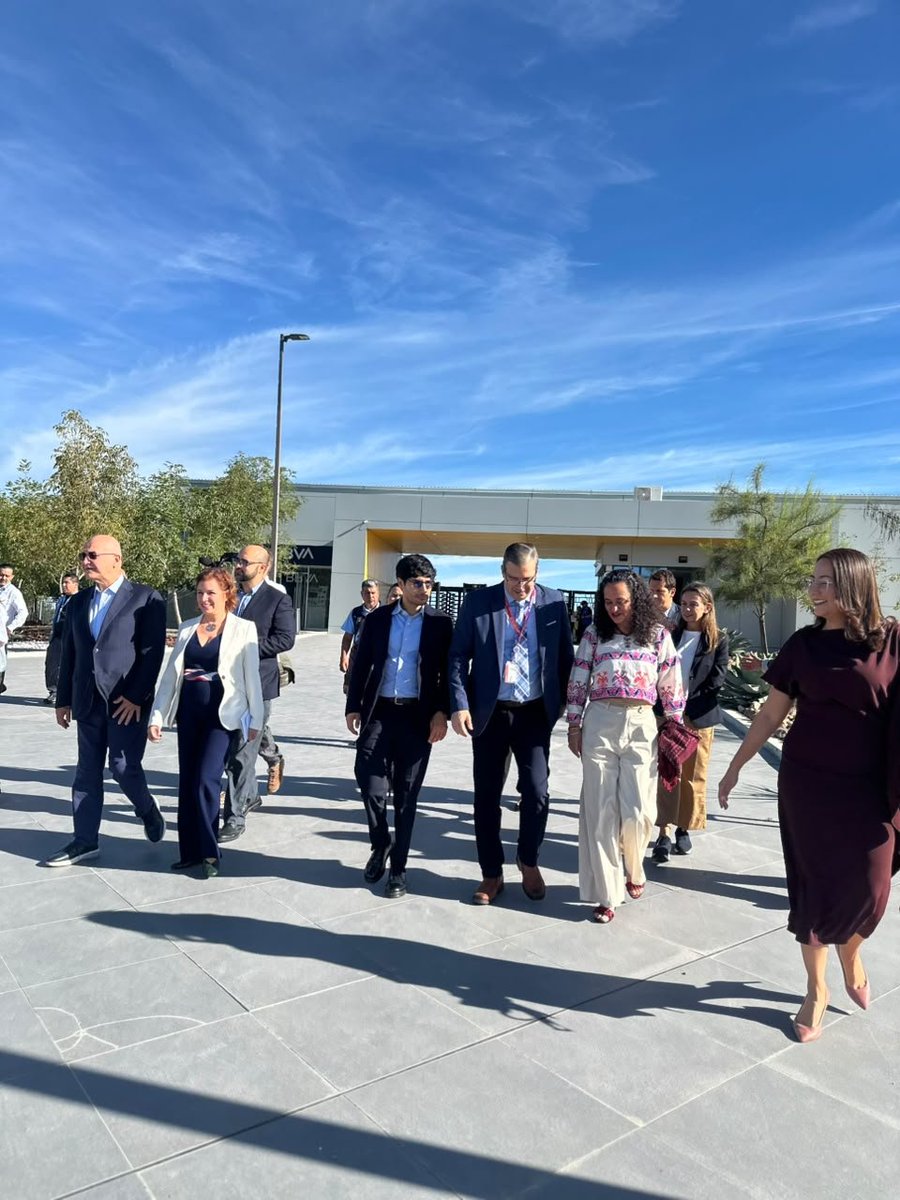 comar_sg's tweet photo. Como parte de la visita oficial a México del Alto Comisionado de las Naciones Unidas para los Refugiados, @BarhamSalih, nuestra titular, @xade_mm, lo acompaña hoy en su agenda de trabajo en #Aguascalientes.
@SEGOB_mx @arturomedinap
@AcnurMexico https://t.co/3ji5ltz5KL