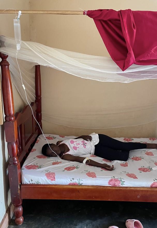 UncleForAllKid1's tweet photo. please share this message and keep her in your prayers. 🙏🏽❤️

https://t.co/Gok08sKyxq

May God bless you all for standing with her and children at orphanage https://t.co/dnZvySEScL