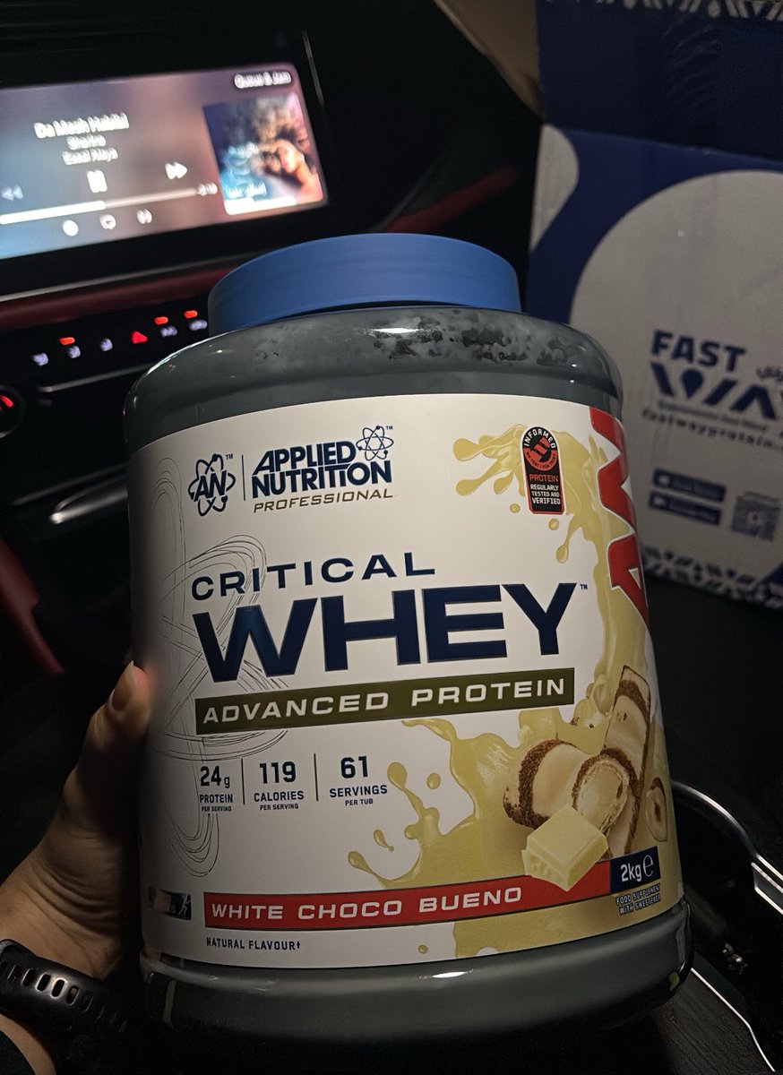 Ebaa12h's tweet photo. ع اساس بمر اخذ رمل لبسبوس بس من الوناسه نسيت وسكر المحل
 I missed protein powders though https://t.co/1NQc7UrKZ9
