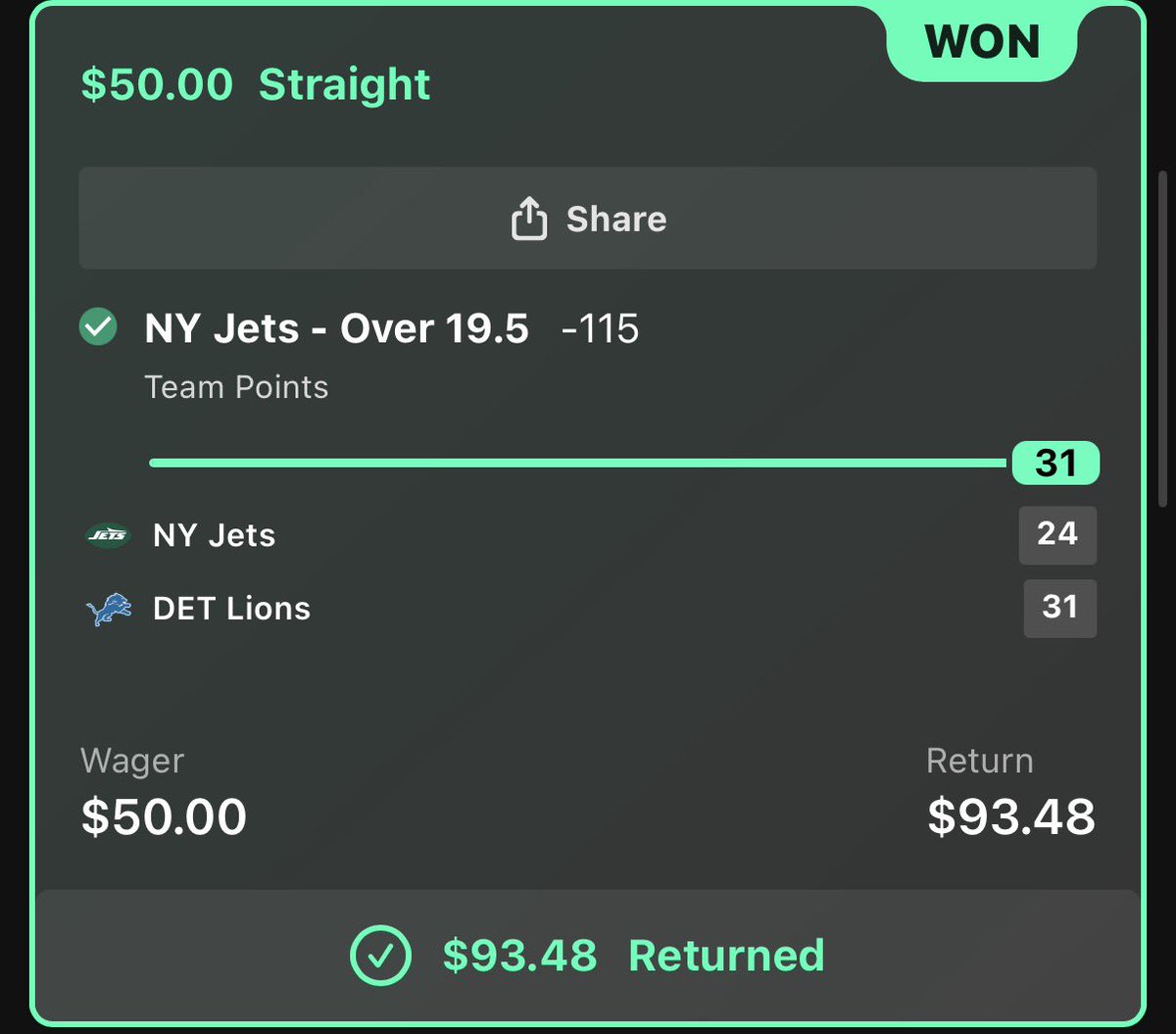 JoePickem's tweet photo. A little sweaty, but cash nonetheless 💸 https://t.co/BpEMRObWDB