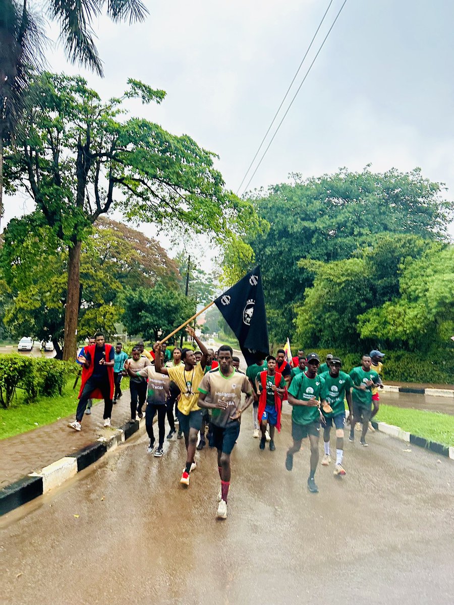MitchellHallMAK's tweet photo. We flagged off in heavy rains earlier this morning as we Ran the Hills for future🔥. 
This was the Makerere Mitchell Marathon 🏃. 
If you think you can handle the Mitchell intensity, you’re granted one free trial BUT the Capital has no soft landing 🐀. #2026makereremarathon #makereremarathon #RGB