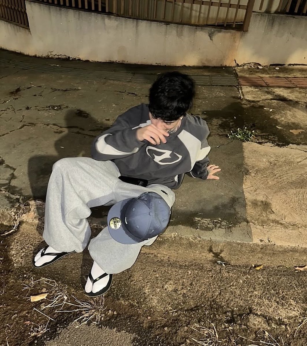 4coroas's tweet photo. ⠀⠀
₊⊹˖ ⟡ marcus flint ⋆ @serphicais.
𝑖dade: 19 anos.
𝑝ronomes: ele/dele.
𝑠exualidade: bissexual. 
𝑟eino: inverno. https://t.co/GaMvMJLiMA