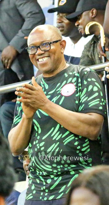 TimedFrank's tweet photo. @Owelle_Ikemba Thank you for campaigning for Peter Obi. We appreciate your contribution.

Now people who didn’t know he invested in sports in Anambra now know.

Vote for Peter Obi.

Vote for NDC. ✌🏻 https://t.co/5y4vUiZY0N