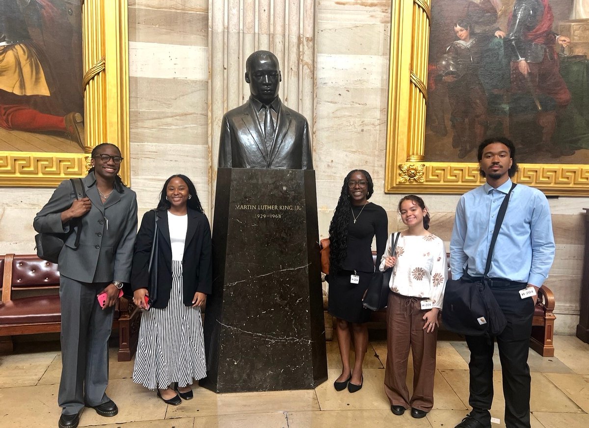 HamiltonCollege's tweet photo. This summer, Jasmine Bonilla '28 served as an advisor with the National Urban League’s Washington bureau, where she saw her idea move from discussion to a formal policy recommendation. Read how she's driving real-world policy change: https://t.co/bVWdMGG6Jx #KnowThyself https://t.co/7YlCfiSrYq
