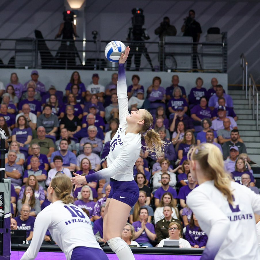 KStateVB tweet picture
