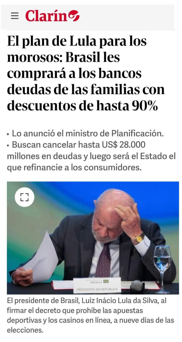 RobertoFeletti's tweet photo. Cuando fui presidente del Banco Ciudad (2000-2003), tras la crisis de 2001 y su efecto devastador en la economía de las familias, implementamos un plan muy parecido a este que propone @LulaOficial en Brasil. El Banco compraba las deudas hipotecarias y personales con dificultades y las refinanciaba a tasas más bajas y plazos más largos. La recuperación económica posterior y el puente tendido por el Banco hacia el nuevo escenario, hicieron que esta política fuera un éxito. La gran mayoría de los deudores cumplieron sus compromisos, retomando una vida normal. Nunca un alto nivel de morosidad es un "problema entre privados", como reza el credo libertario. La prioridad es cuidar el tejido social y no tirar gente por la ventana sólo porque se le complicó momentáneamente un cronograma de pagos. Bien por Lula. El peronismo debería tener en cuenta esta experiencia para cuando deba hacerse cargo del país tras el -esperado- fracaso del actual modelo.

🔗 Link de nota completa: https://t.co/IGkNk6Muve