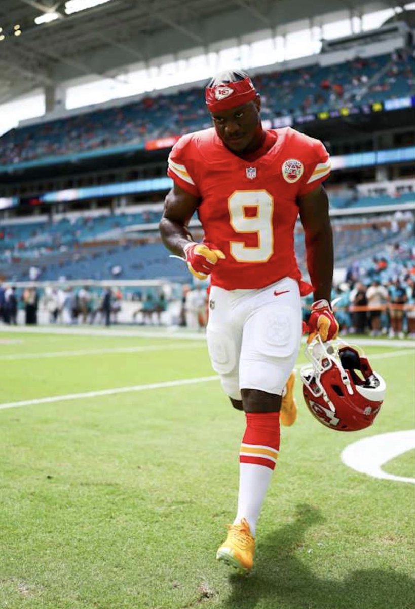 GregoryJoanie's tweet photo. #ChiefsBaby 3-0โค๏ธ!!!
#kansascitychiefs @Chiefs @PatrickMahomes https://t.co/9T8QiupRGX
