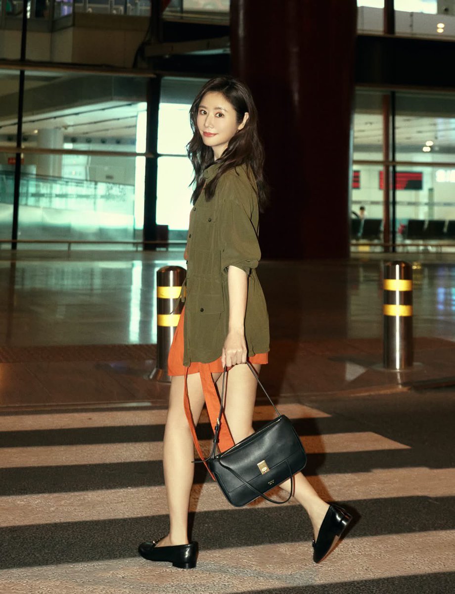 hajasco's tweet photo. Night out with #RubyLin https://t.co/73FAD5yWFq