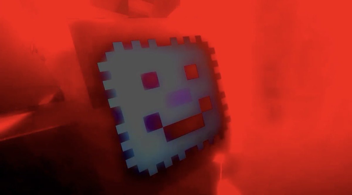 whisperbagy's tweet photo. WHO TF IS THIS?????? https://t.co/GFcsali6rT