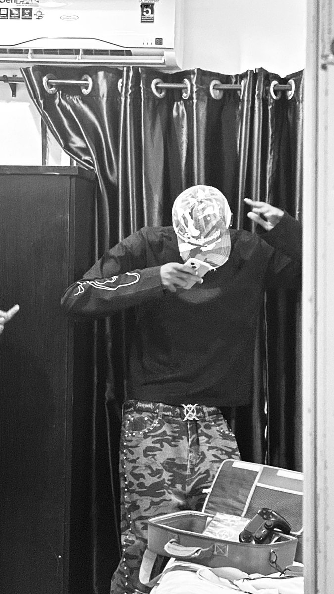 Fr3yyy's tweet photo. 🪖 https://t.co/DjXcq1QWNO