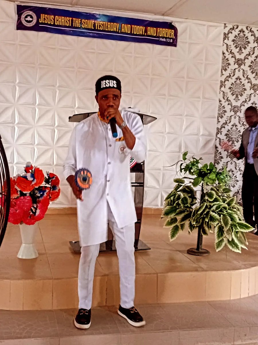 JesusVoicesCrew's tweet photo. It was an awesome time in God's presence today @RCCGGreatShepherd Zonal HQ
In His presence we have fullness of joy https://t.co/xZ32doHHF9