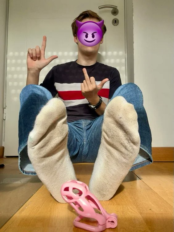 Masterlolo07's tweet photo. I just received a contribution towards Master deserves it from Anonymous via Throne. Thank you! https://t.co/ifIen2GrMp #Wishlist #throne https://t.co/f57ffnezIY