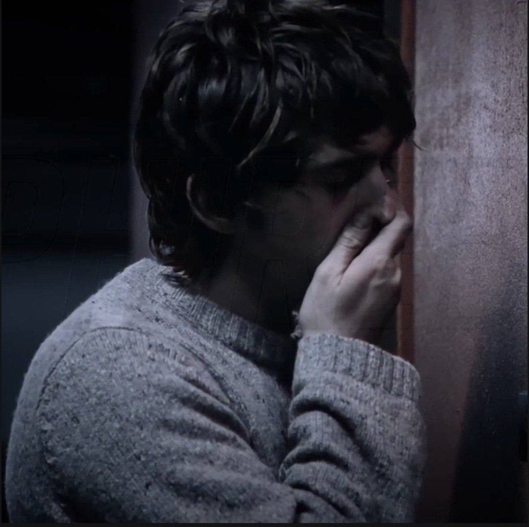 gvslings's tweet photo. him in his little sweater ... 🥹 https://t.co/IBzwIo0HmM