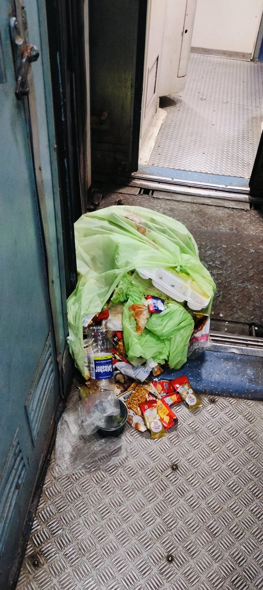 Washidmlk's tweet photo. @RailwaySeva @DRMVSKPSCoR It's still there..just got a call 10 mins before it will clean in 5 mins. Also both toilet are so dirty. https://t.co/y8wfS3p1ZE