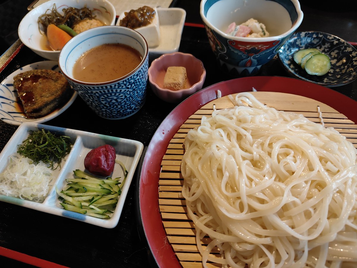 ramu1538552's tweet photo. .

今週の出勤出しました- ̗̀ะ🍂୭

すっかり秋

三春そうめん美味しかったなッ

. https://t.co/SD2vqcJLFC