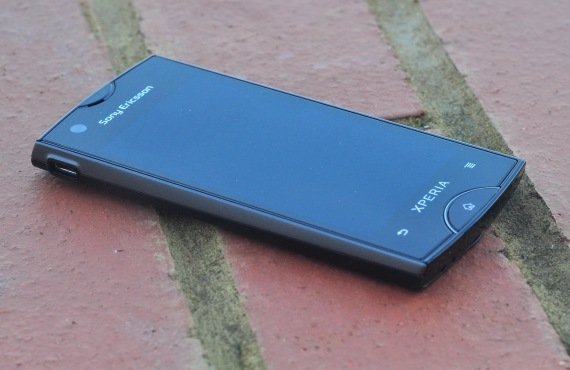 DaMaestro5's tweet photo. @Sillycorns Sony Ericsson Xperia Ray, the first Smartphone that I owned �� https://t.co/QVv8ZIsNb8