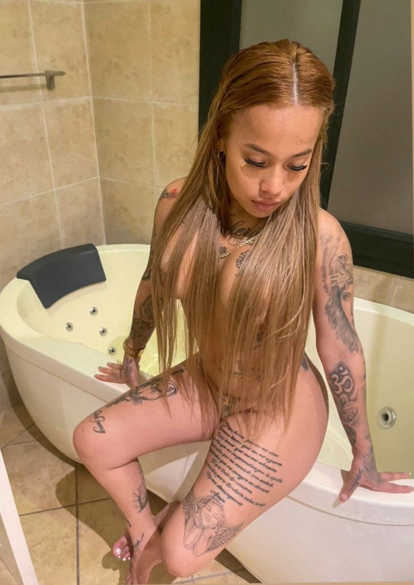0envidiapty's tweet photo. La patrona🇵🇦🤪💯

vip en 5$ 2 grupos y permanente  11 mil videos🇵🇦 

Telegram 👇🏽🇵🇦📱 https://t.co/oCFhNp2zsQ https://t.co/7xwKUjr4uw