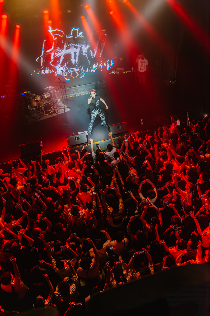 Nonab5ew's tweet photo. Impresionante concierto anoche! La energía del público y la voz de la artista me dejaron sin palabras. Volveré pronto! https://t.co/O994r1b1p7