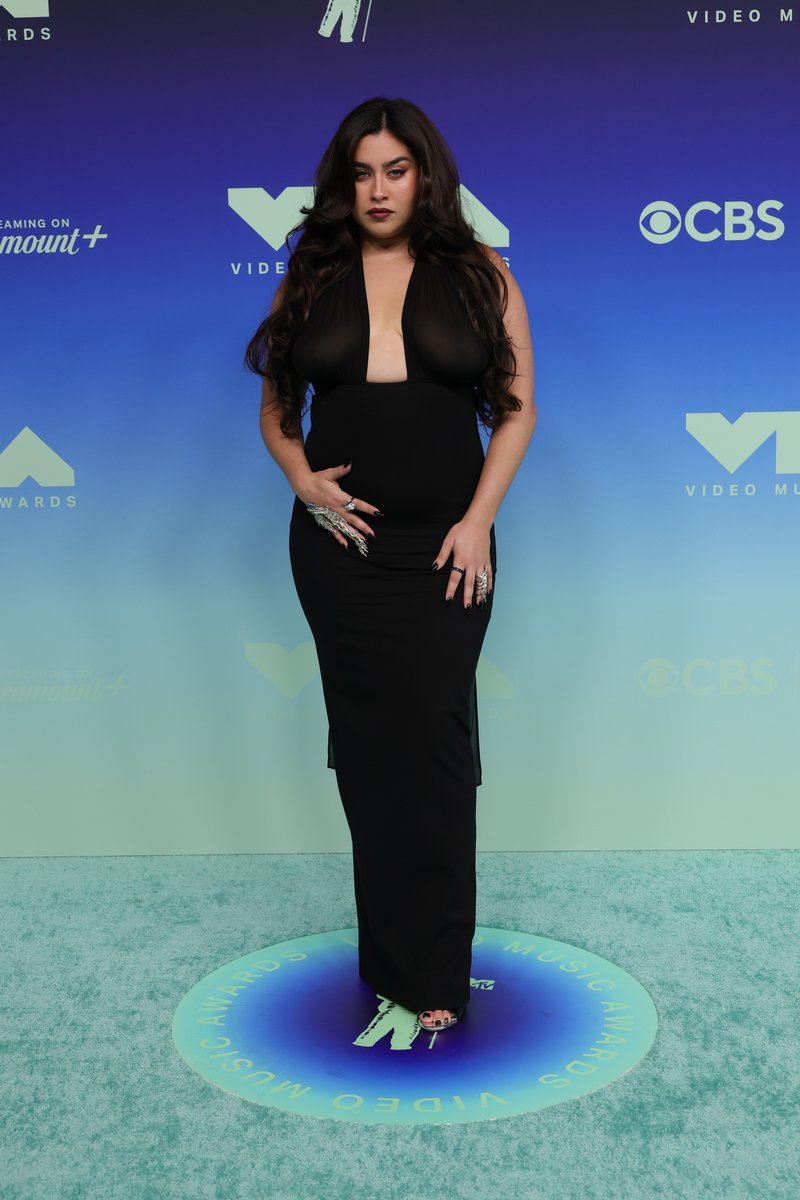 MTV's tweet photo. The 2026 #VMAs red carpet is OPENNN and @LaurenJauregui is starting us off STRONG 🔥🖤 https://t.co/PbKI1rA1lx