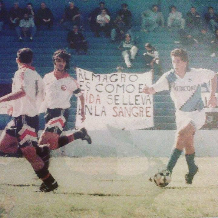 FutbolRetroAr's tweet photo. Trapo de la gente de Almagro, año 1994. https://t.co/cniQdBsb8V