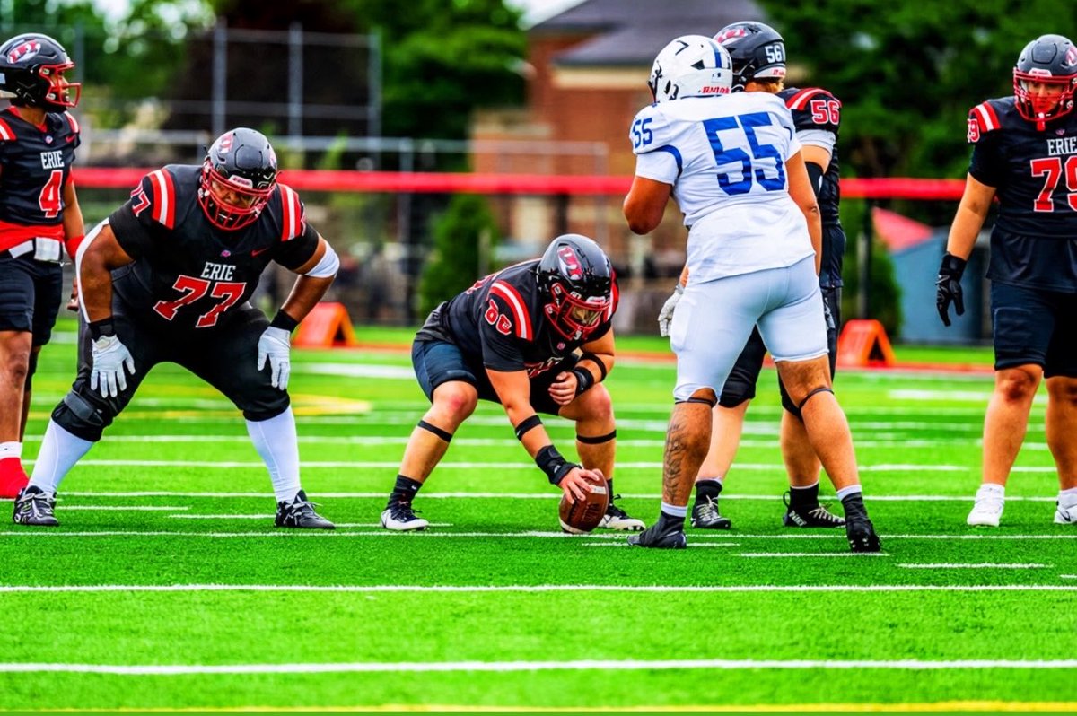 DopwellKevin's tweet photo. Weeks 1-5 film.

6’6 375lb. Smart, physical, and dominate offensive lineman.
@ubring @coach_evans_ecc @WR_COACH_O @CoachKennedyECC @CoachMyers24 @LIBLITZ @LIBasketball23 @JUCOInsiderRep @JUCOFFrenzy @ErieCCAthletics @CoachEricDixon @sixstarsportss 

#attack https://t.co/iKDAnqJgTC