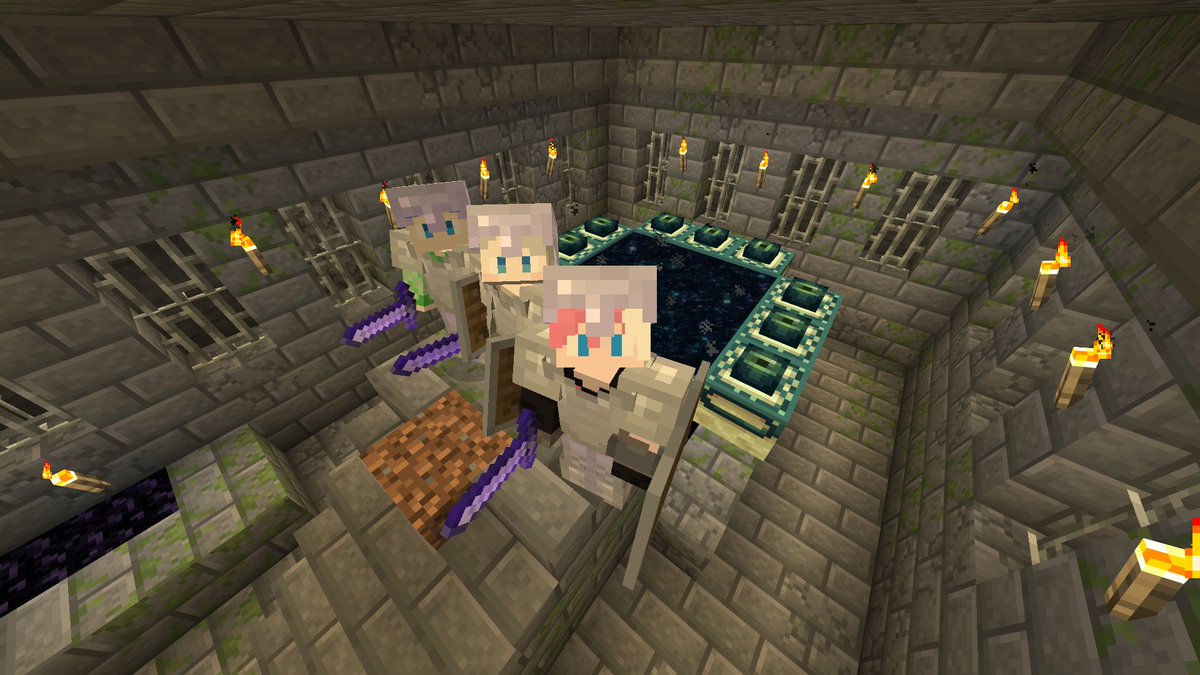 ThiL__'s tweet photo. 心友組withてぃるのハードコアマイクラお疲れ様でした！！

無事縛りの中でクリアすることができて本当に良かった！！

2人が大成長してく姿を見ながらやるハードコアは本当に楽しかったなぁ✊🏻

最後権利使って一緒に戦ったけど全然自分居なくても勝ってたと思う！！

本当に長時間お疲れ様でした！ https://t.co/ctMQYlbsci