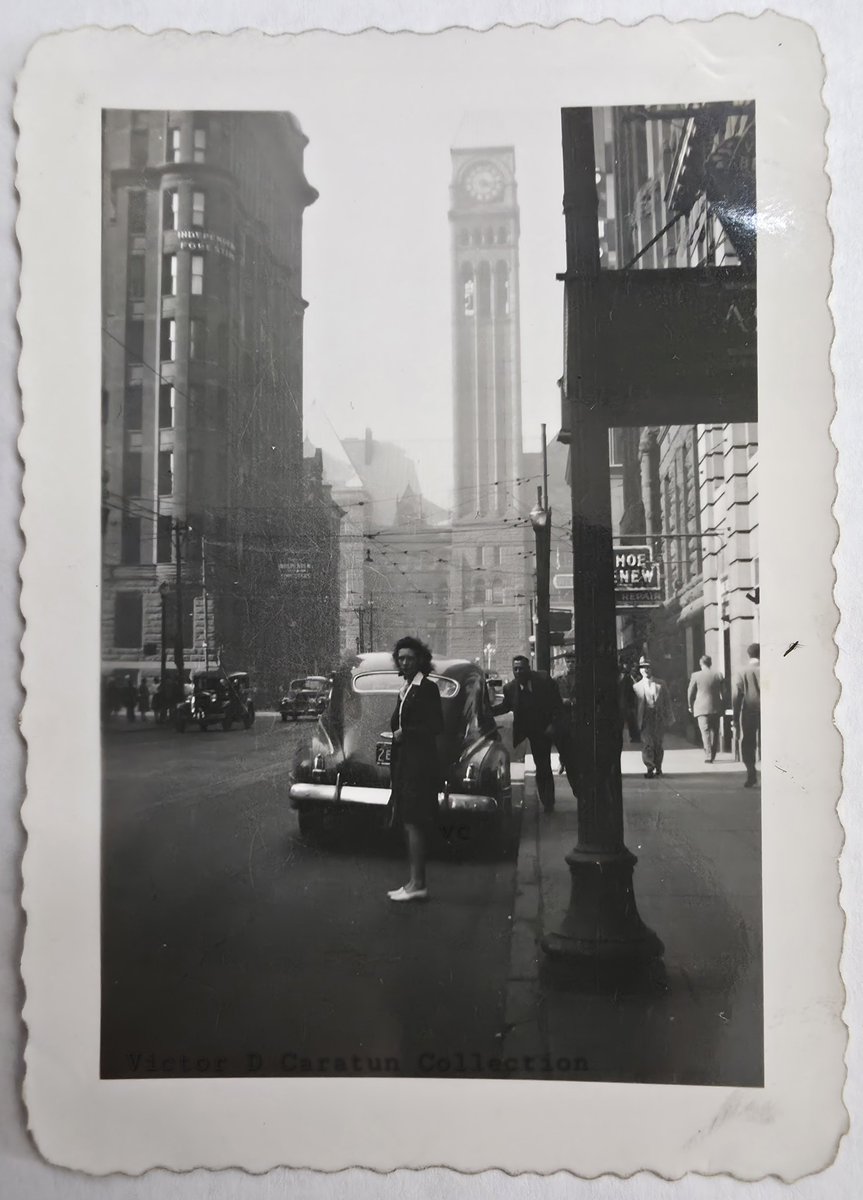 TorontoPast's tweet photo. Toronto Snap Shot: Bay St South of Richmond St.

Toronto Snap Shot: Bay St South of Richmond St.

Can you guess approximately what year this was taken ? ( Hint: the car on the left indicates the earliest possible date ).

Share in the comments 👇 https://t.co/hJlquleM6H