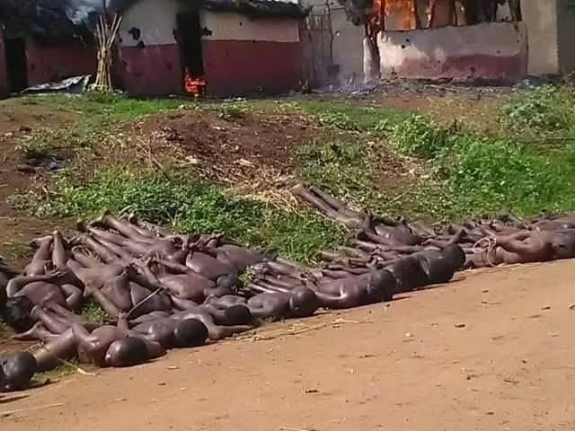 MusasongaM72631's tweet photo. @DerasWellness TO Judge Tomoko Akane @IntlCrimCourt @CIJ_ICJ @UN_HRC Mame Mandiaye you protect
HitlerMuseveni Muhoozi PaulKagame
#M23 crimes murder rapist torture abductions
#WAKEUP #SPEAKUP #RAISEUP #HORNOFAFRICA #KENYAN #HUTU #DRC #DRCONGO #Tanzania #Kenyan #AfricaUnite #Resign @UN https://t.co/9GYriAaVxP