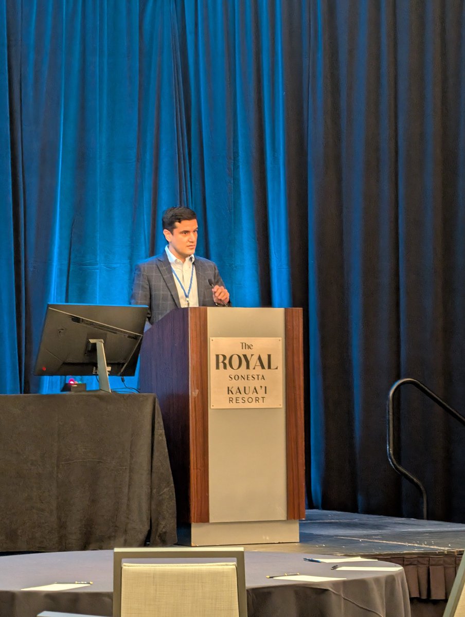 ChusYourBrain's tweet photo. Congrats to our @Neurosurgery_CS resident & my mentee Enrique Vargas presenting his #photobiomodulation research at the @WestNsurg meeting on Kauai! (not bad for his 1st trip to HI) https://t.co/SrjAwdM5XR