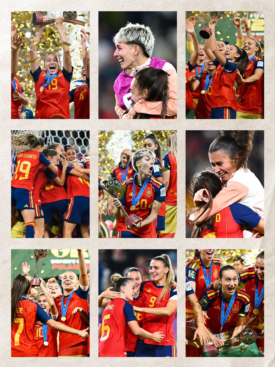 FIFAWWC's tweet photo. A special night for Spain! 🏆✨

#U20WWC https://t.co/xNyU4e0rIn