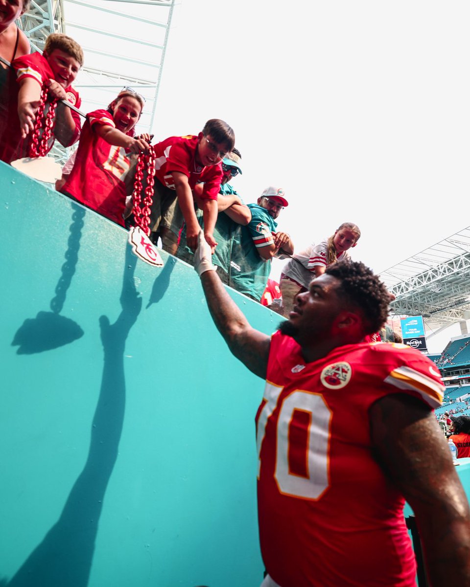 Chiefs's tweet photo. Home is wherever Chiefs Kingdom is 🏠 https://t.co/MiCux5zvTB