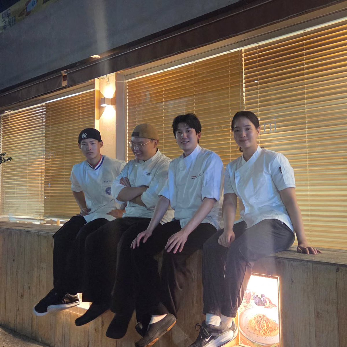 JenniKile's tweet photo. 260809

Team Vulcan x Osteria Dani pop-up has come to an end. It was our first pop-up in two years, so there were plenty of rough edges, but it was the most fun event ever. Sincere thanks to everyone who made it special, including our guests and https://t.co/PTXF3XRZLs