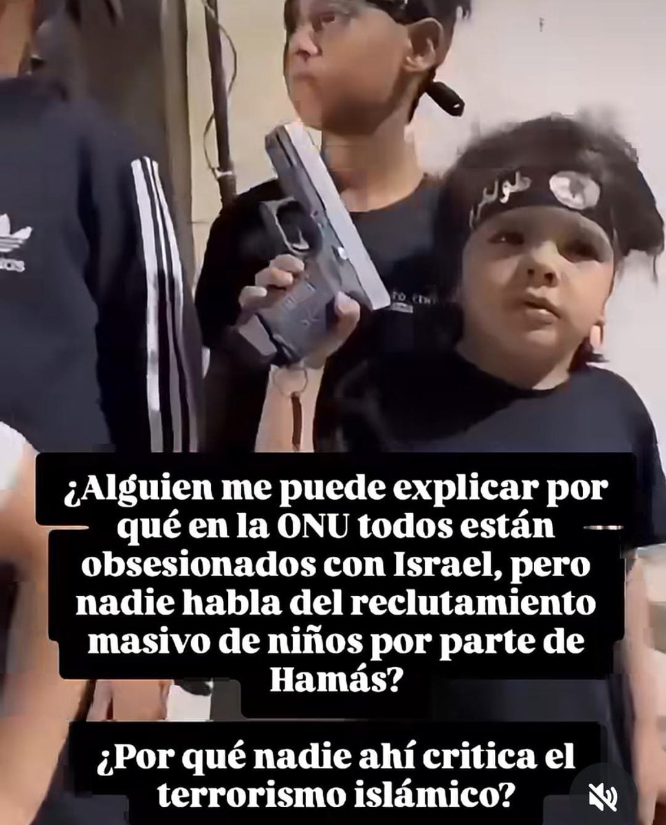 JoseWilmerPache's tweet photo. Por que nadie dice nada ? https://t.co/BukoYRuZpV