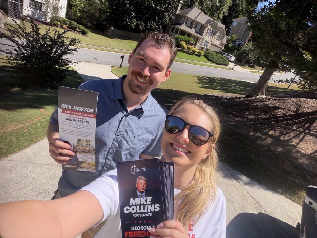 christianacorl3's tweet photo. Great Super Chase Sunday in Woodstock! 🇺🇸

Proud to cohost today’s @TPAction Super Chase with our Gen Z Coalition and get our Gen Z board out knocking doors for the first time! 

We had some great conversations with voters as we work toward November.

First-time door knockers ➡️ taking action! 🇺🇸🔥