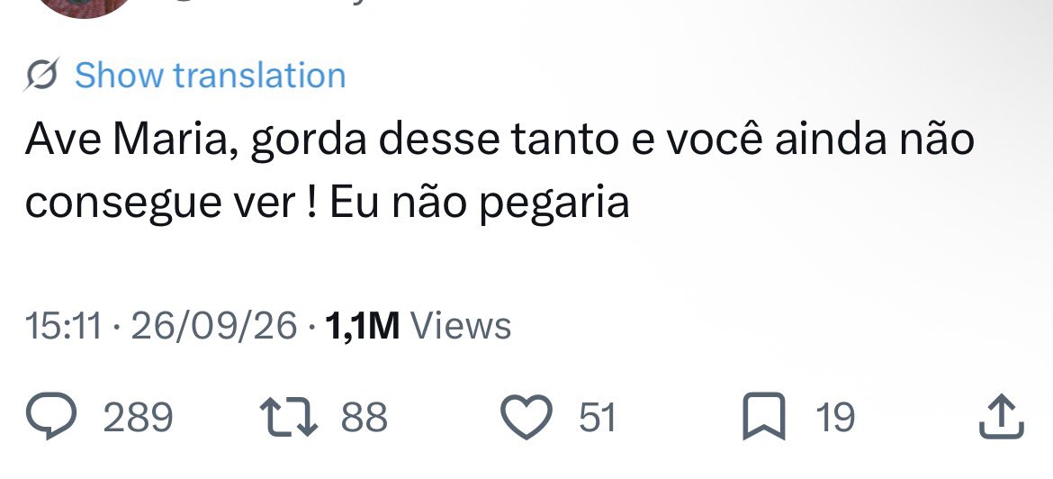 ex_skaterboy's tweet photo. cortei o @ pq o cara ja foi humilhado o bastante mas ultima vez q ouvi algo assim foi da boca d um gordinho caspudo com as unha do pe enorme me dando ansia d vomito https://t.co/P6GZh64ep1
