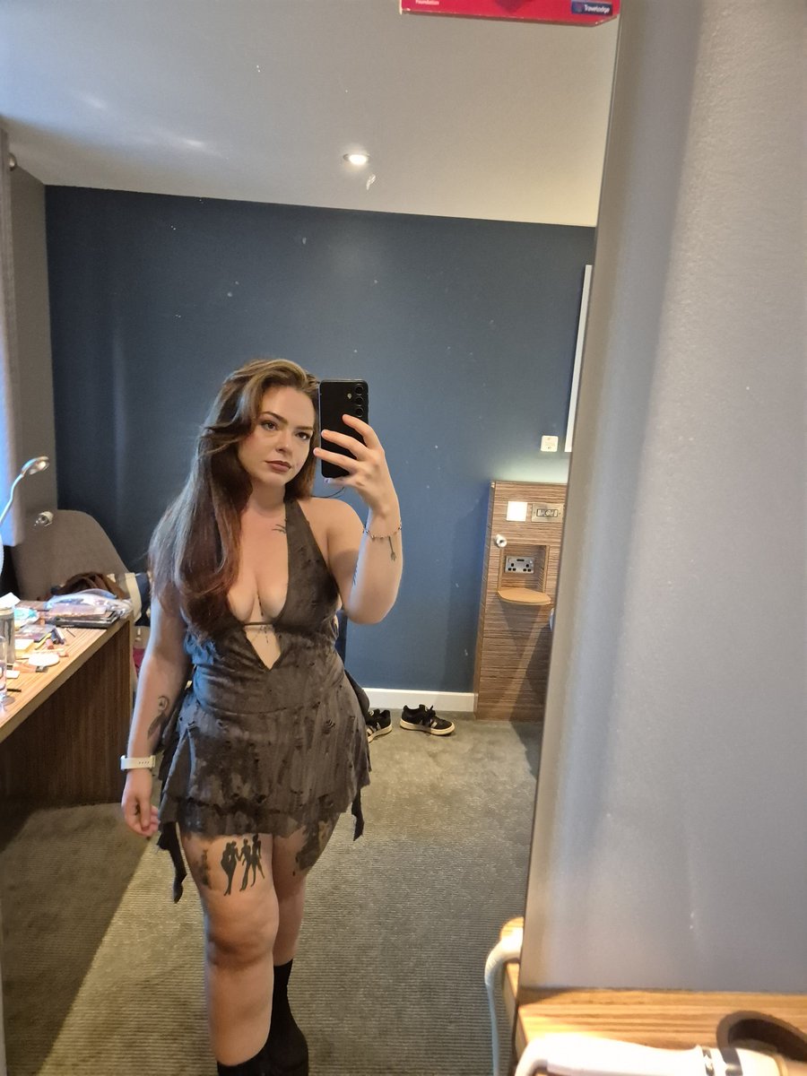 lilwhore_x_'s tweet photo. Have you missed your favourite cumslut🙈 https://t.co/NYbmYFZmjs