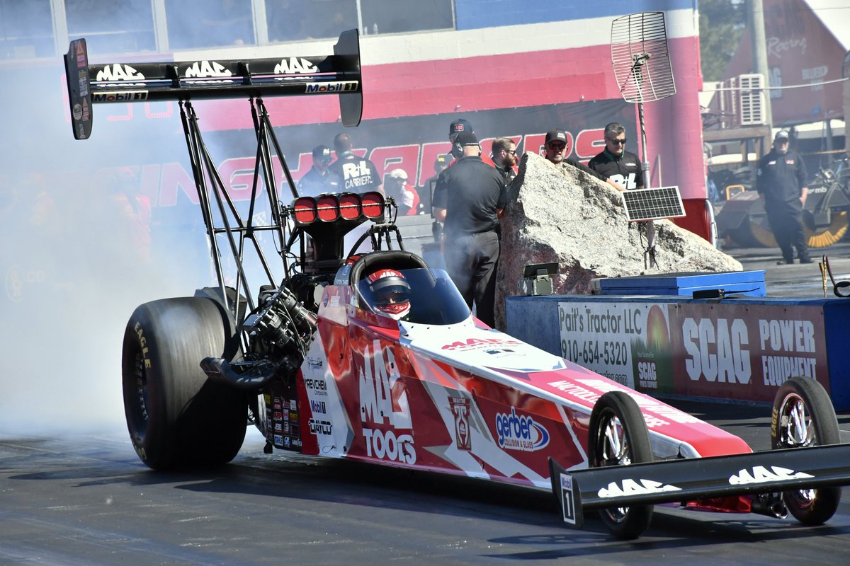 TheSWNMedia's tweet photo. Shawn Langdon defeats Doug Kalitta in the NHRA Top Fuel Final at #TheRockNats by 0.0111 Seconds! Time was 3.7396 Seconds at 342.73 MPH! 
📸 by: @C_WiLyt
@NHRA @ShawnLangdon333
#NHRA #TopFuel #topfueldragster #shawnlangdon #dougkalitta #nhraphotography https://t.co/T1bL4qero5