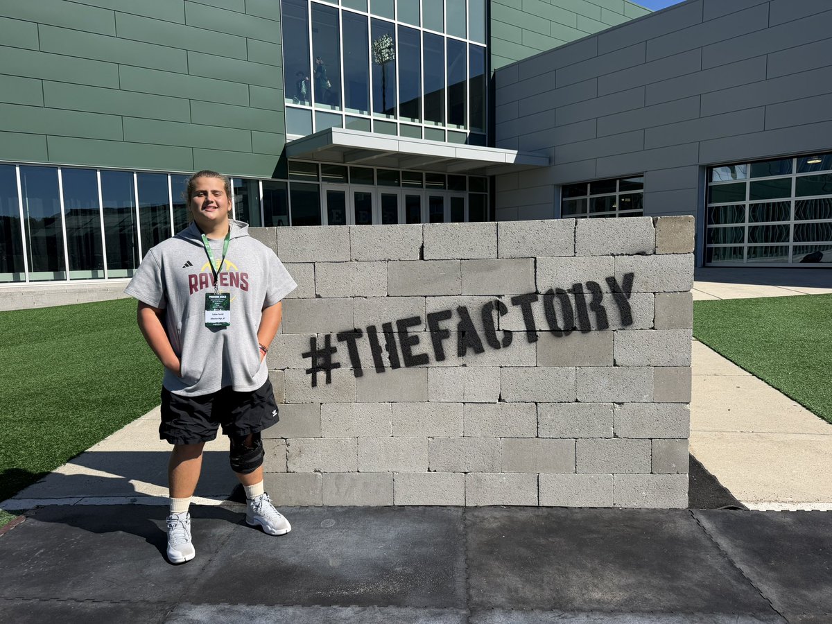 ColtonFerrell66's tweet photo. Had an amazing time at Eastern Michigan University for a gameday Visit yesterday!! #ETOUGH @AlanHensell @TylerThedorff @CoachWiesehan @Coach_Creighton @LippertScouting @PrepRedzoneKY @AllenTrieu @Bryan_Ault @CoachNinoDBE323 @Aspirationsgym https://t.co/cQKWp1W8fH