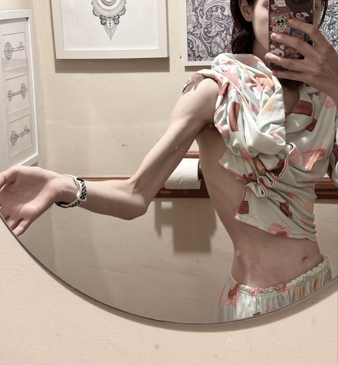 tsukasasanabyfi's tweet photo. #FATTY #FATFUCK #FEEDER #FATFETISH #OBESITY #FATACCEPTANCE #LARD https://t.co/ccZO5K3MHL