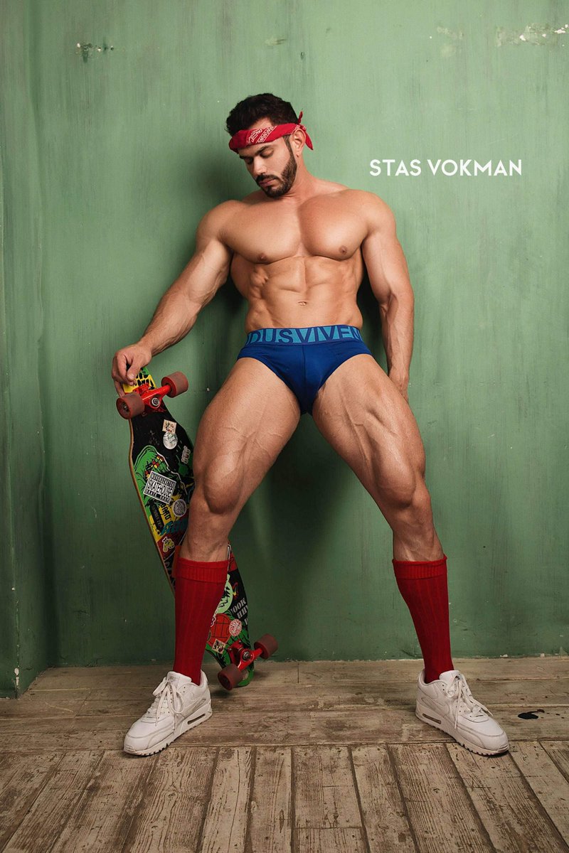 pijafeliz's tweet photo. Podés oler? Si, es olor a macho. Can you smell that male scent? Monopatin
Macho hermoso 💪🏼♂️♂️🧔🏻
Ph by #StasVokman
#photography #instaman #instachongo #instahunk #barbudo #bearded #Men #Hombres #Hunk #Chongo #musculoso #muscled #pene #penis #cock #monopatin https://t.co/5CxIZLWY0u