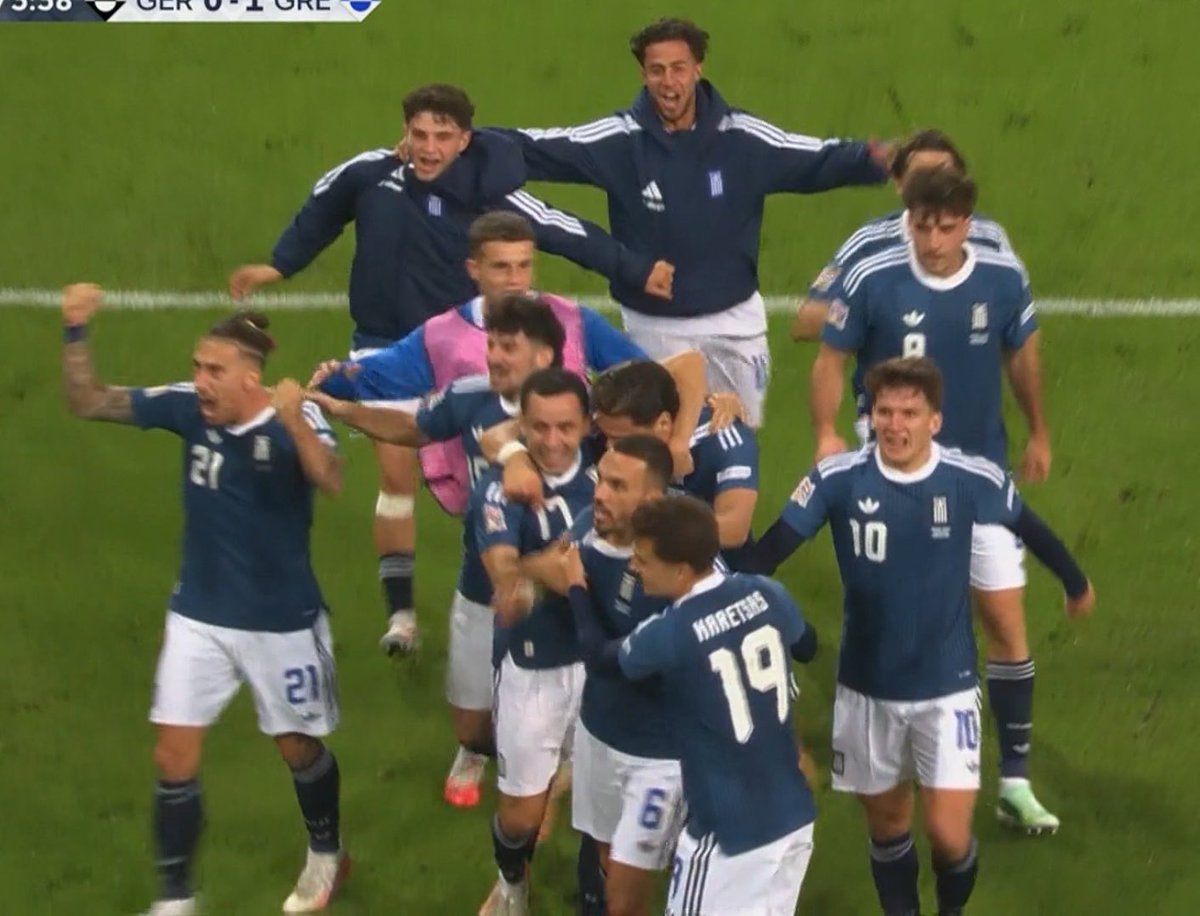 merrychristos's tweet photo. Got these screenshots of Greece after the goal https://t.co/NfIpc3Vj1P